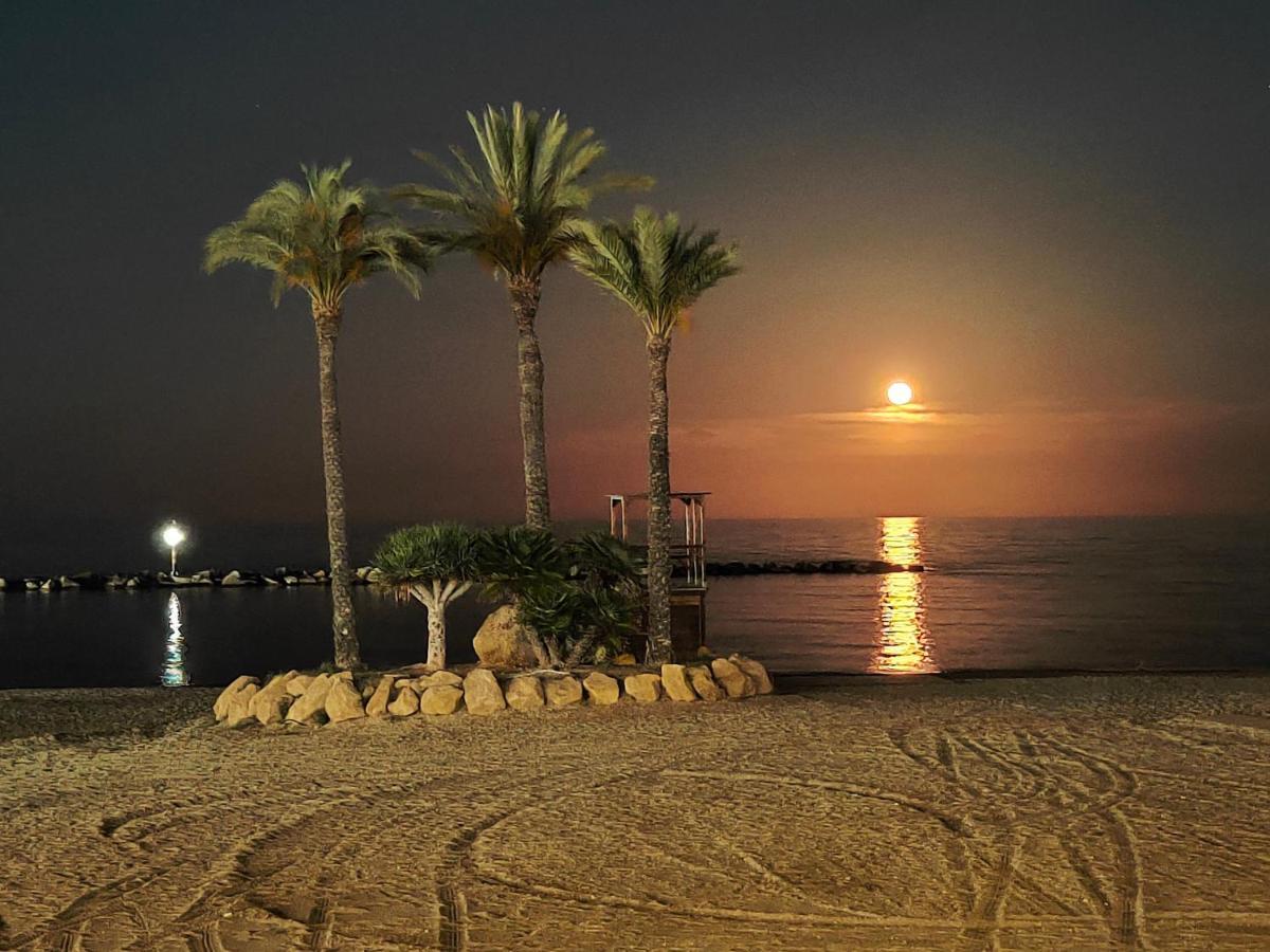 Apartamento Playa Del Faro ガルチャ エクステリア 写真